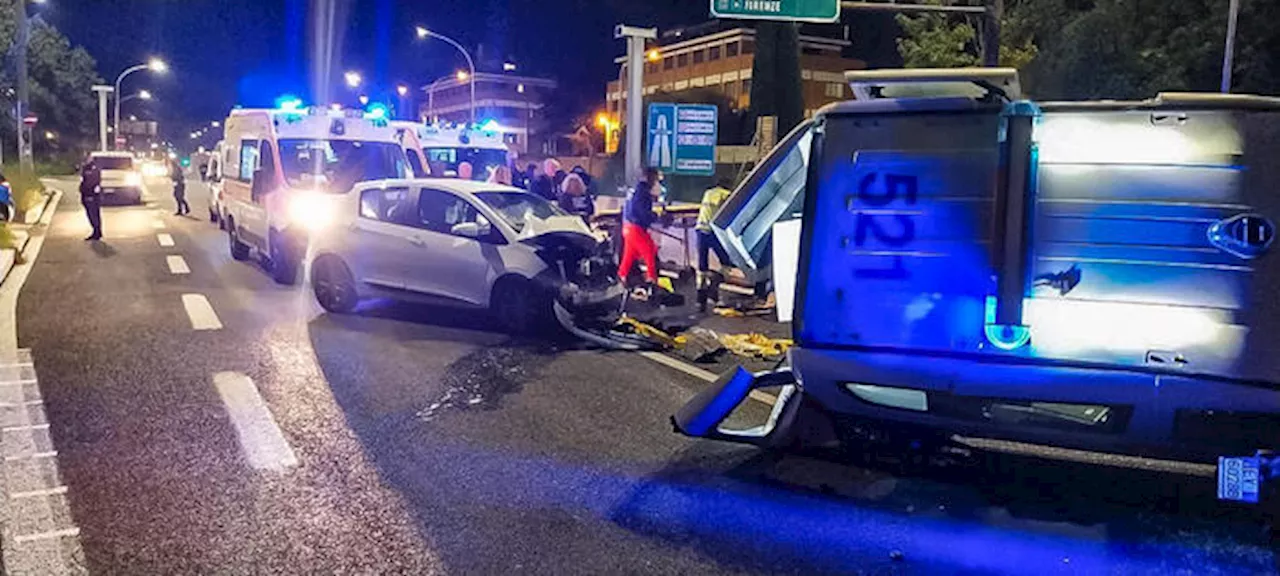 /Auto investe 3 vigili, alla guida un carabiniere ubriaco