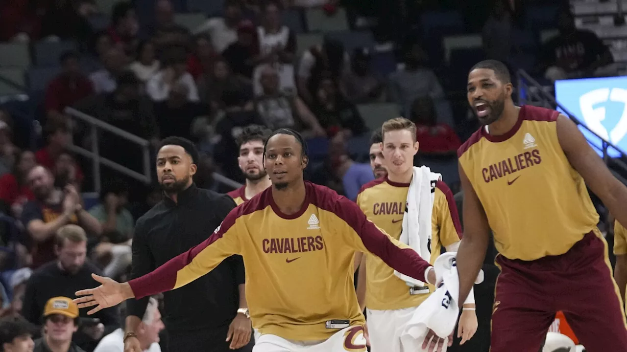 Cavaliers mark historic 9-0 start by getting coach Kenny Atkinson all wet