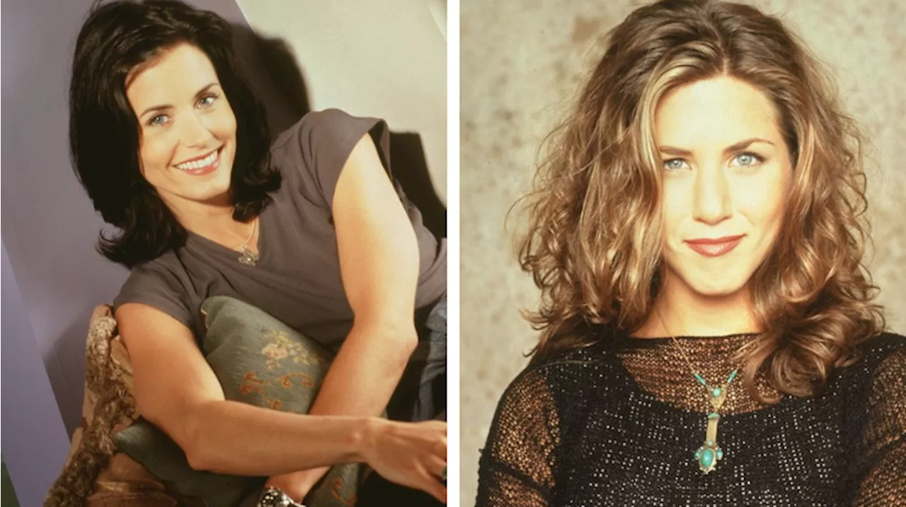 Courtney Cox revela que Jennifer Aniston guarda todos os looks de “Friends”