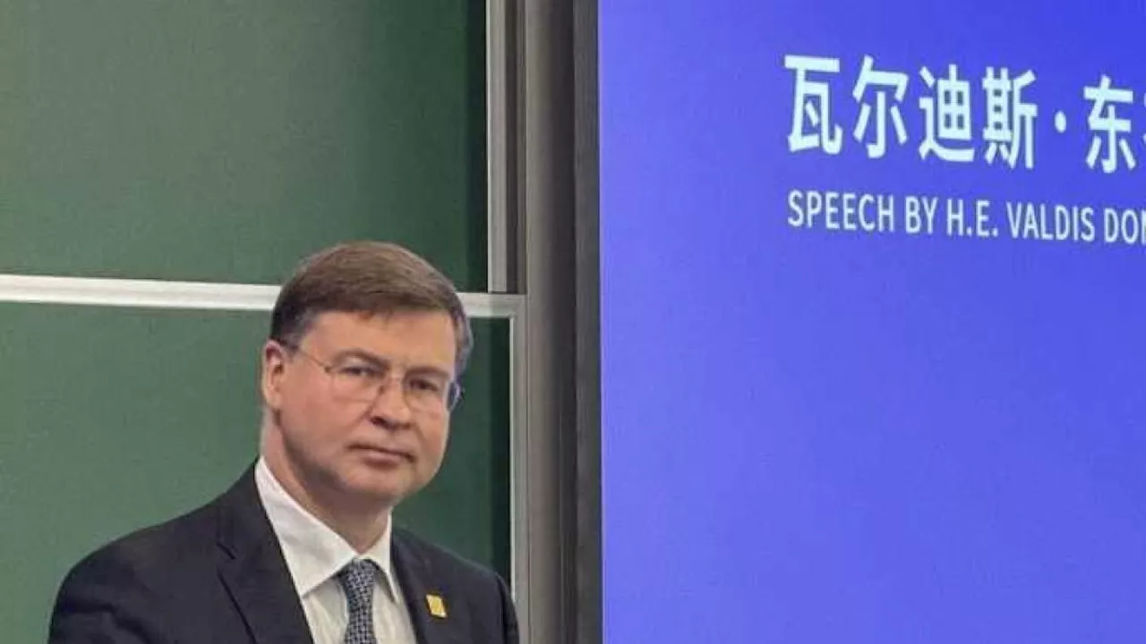 Dombrovskis: «L'Ue dovrà valutare finanziamenti, anche comuni»