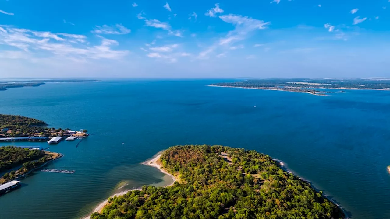 TX-OK border redrawn under Lake Texoma to secure water supplies