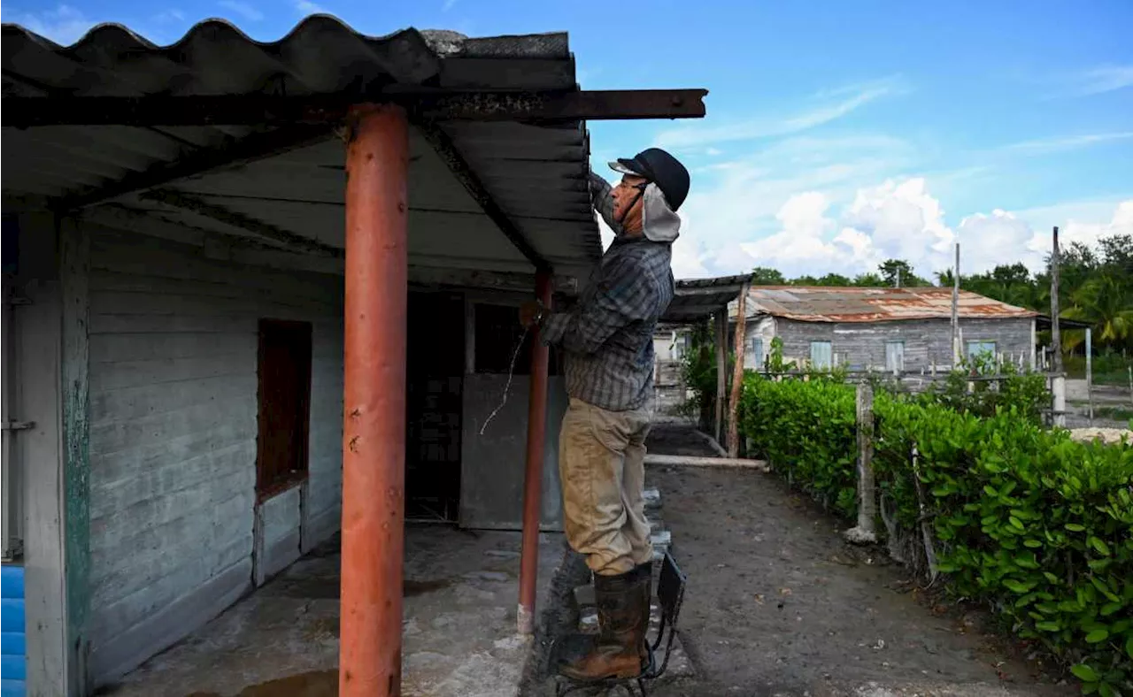 Cuba evalúa daños del huracán Rafael; la isla está a oscuras