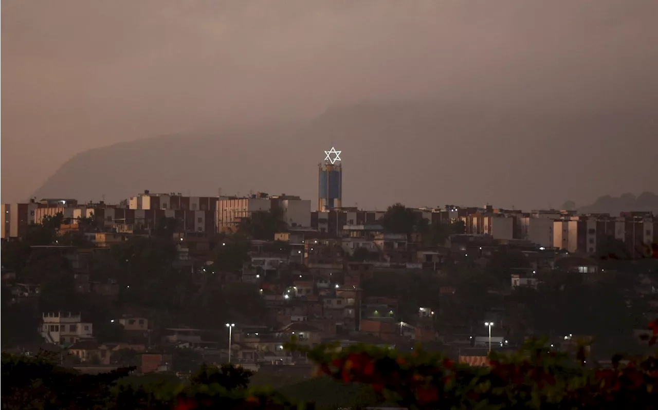 Policiais de MG entram por engano no Complexo de Israel e trocam tiros com bandidos