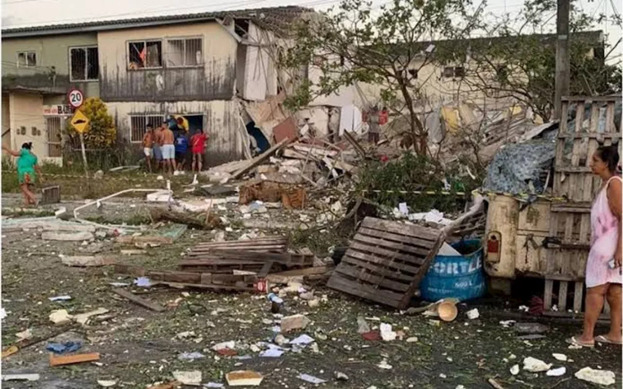 Vídeo: prédio desaba após explosão e deixa pelo menos três mortos e três feridos