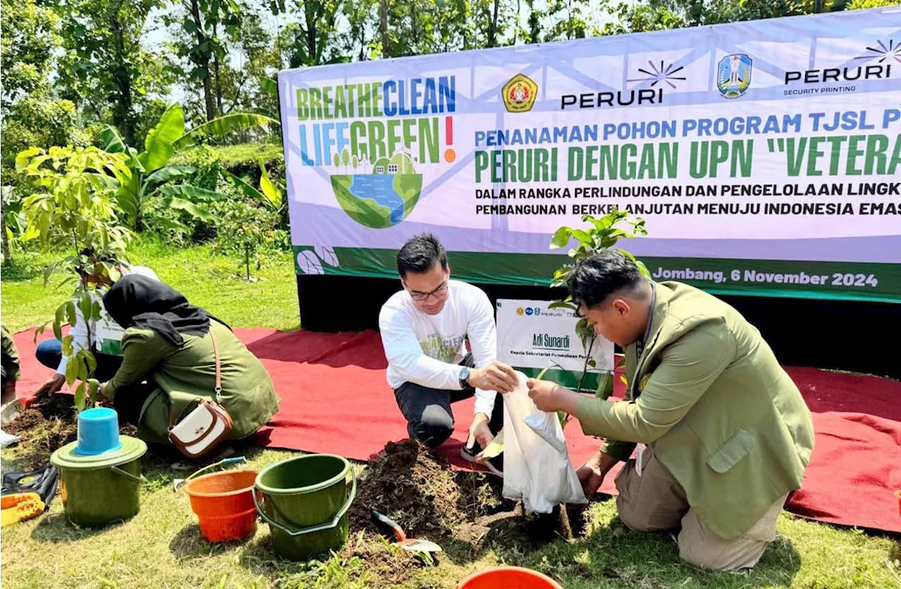 Dorong Pembangunan Hijau, Peruri Tanam 1.200 Pohon di Jawa Timur