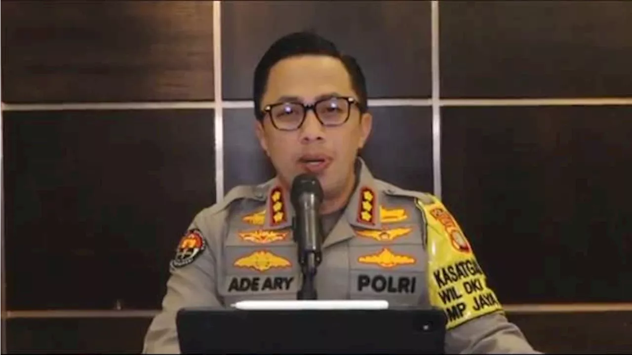 Polisi Sita Uang Tunai Puluhan Miliar hingga Senjata Api dari 15 Tersangka Perjudian Online