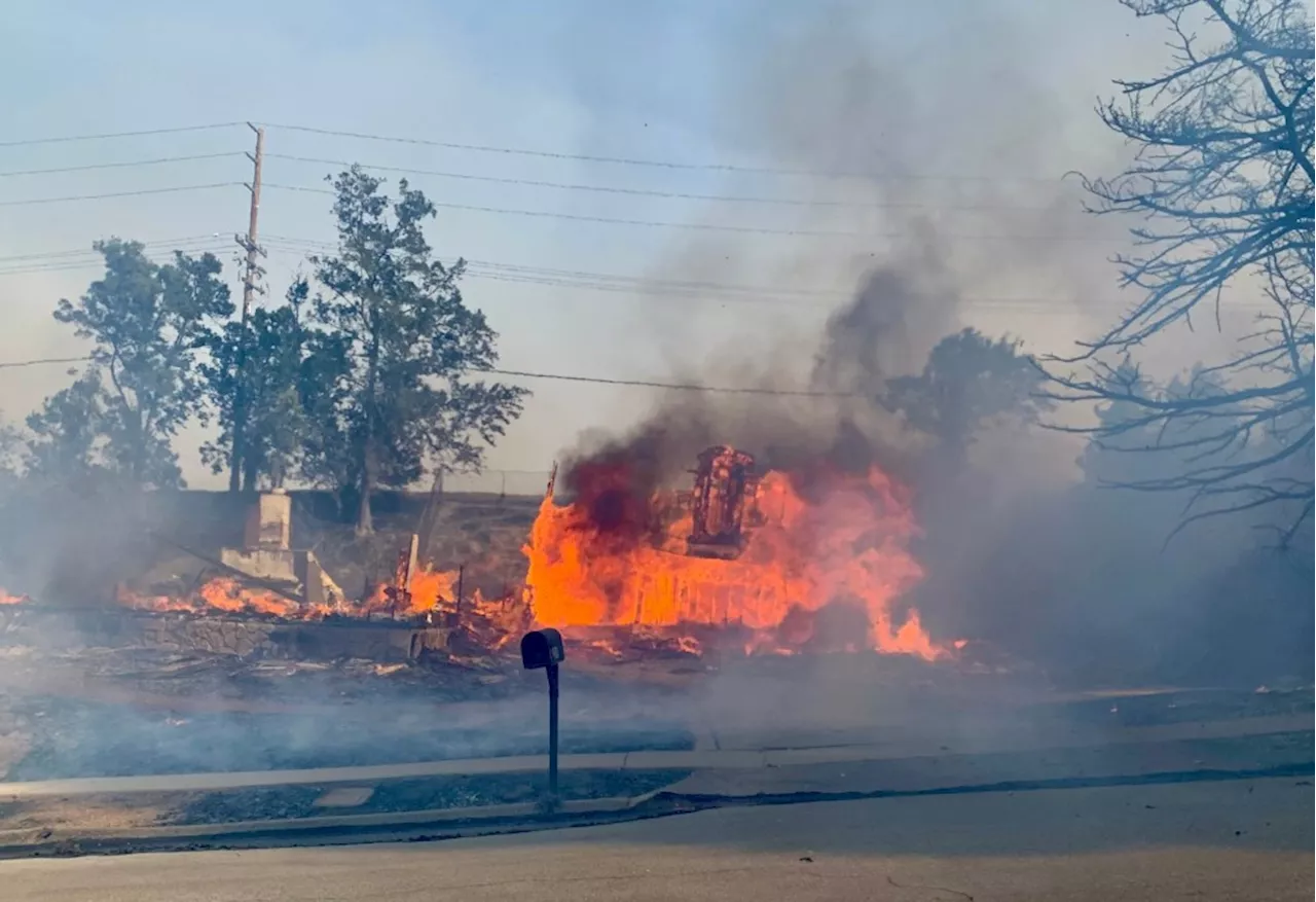 Mountain fire in Ventura County grows to 10,400 acres, causing injuries and evacuations