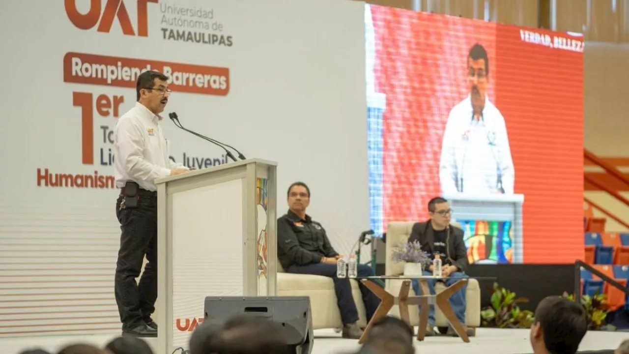 Queremos que nuestros estudiantes sean líderes con un profundo sentido humanista: Dámaso Anaya