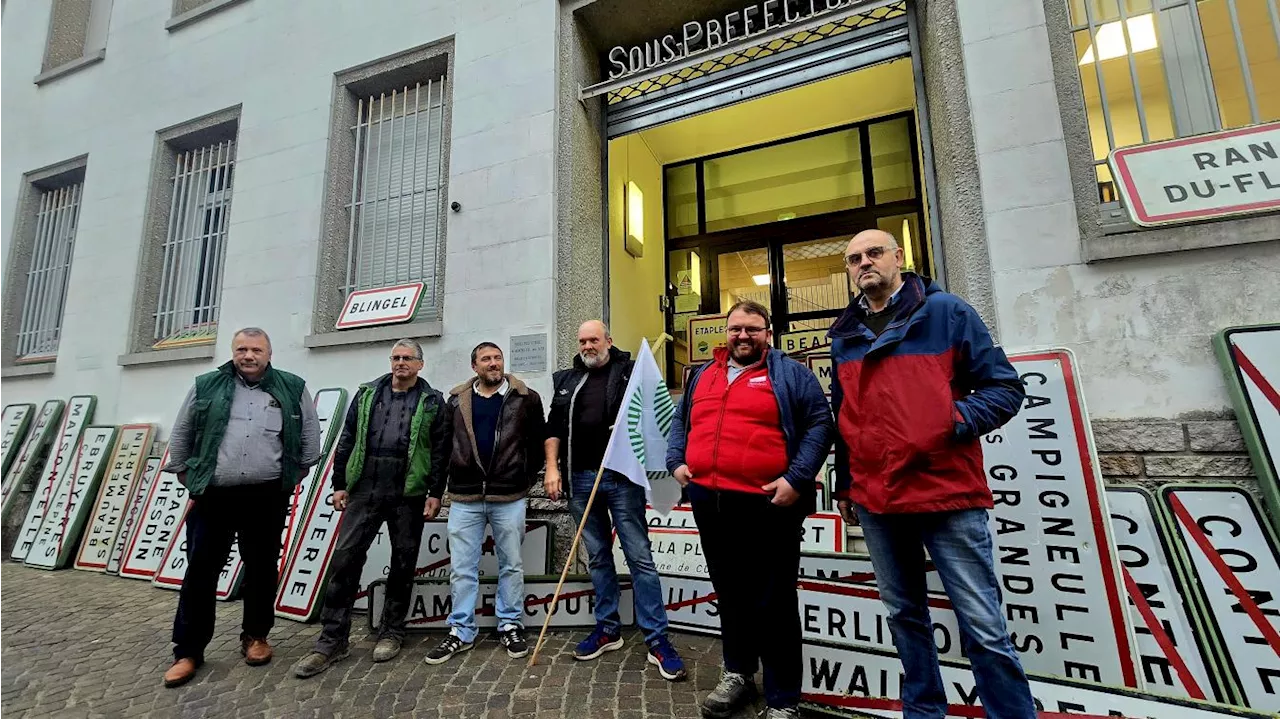 Montreuil : action symbolique des agriculteurs ce jeudi matin avec des panneaux de ville devant la sous