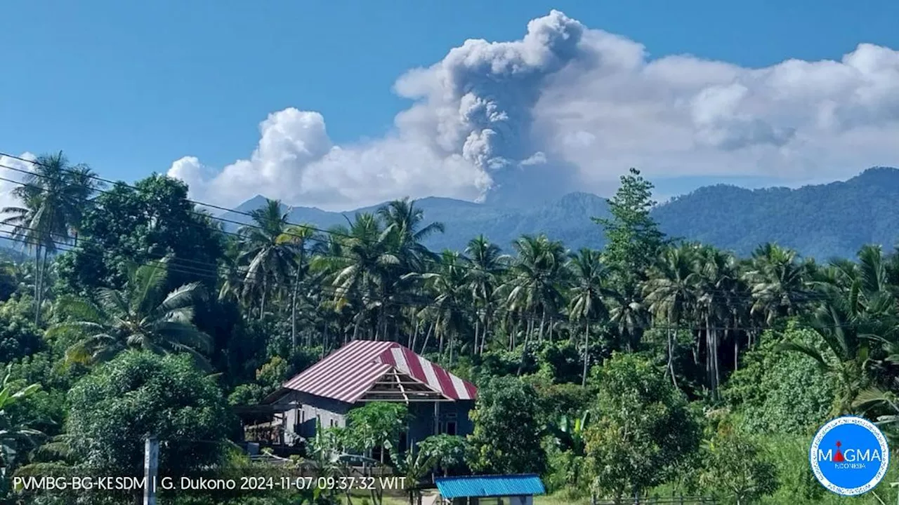 Gunung Dukono Erupsi Dahsyat 1.200 Meter, Pendaki Dilarang Mendekat ke Kawah Malupang Warirang