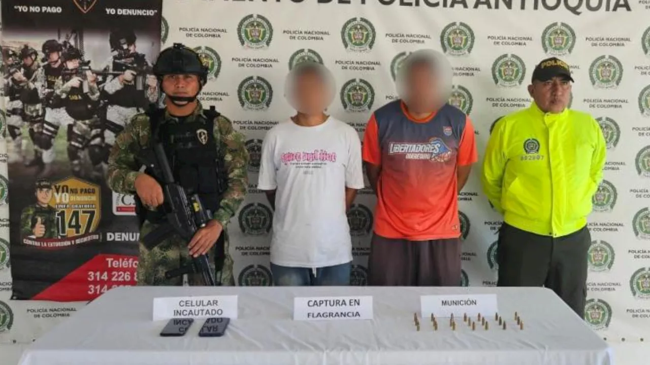 Caen dos integrantes de la banda ‘Los Caparros’ con arsenal en Caucasia