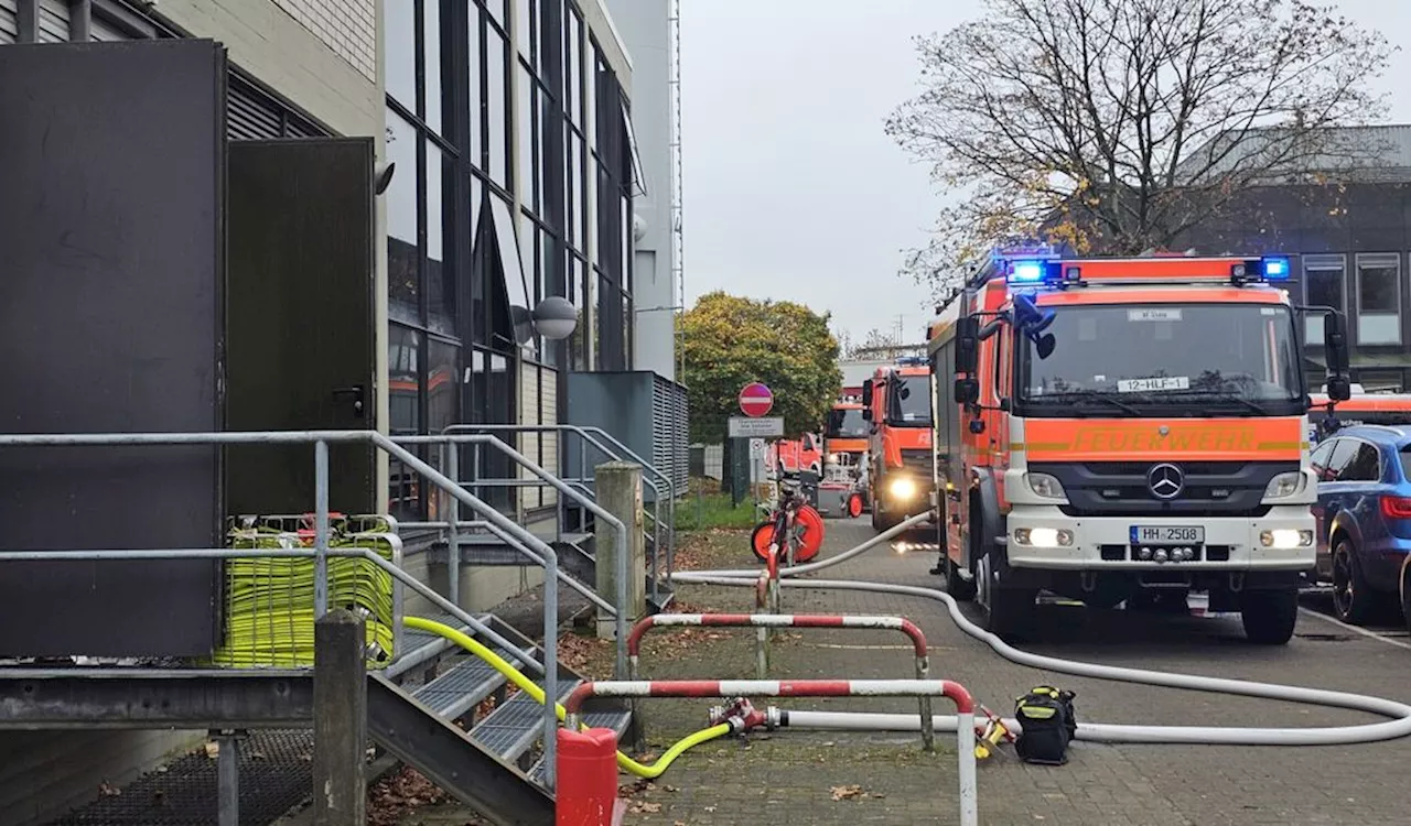 Feuerwehreinsatz in Hamburger Krankenhaus – Rauchentwicklung im Technikraum