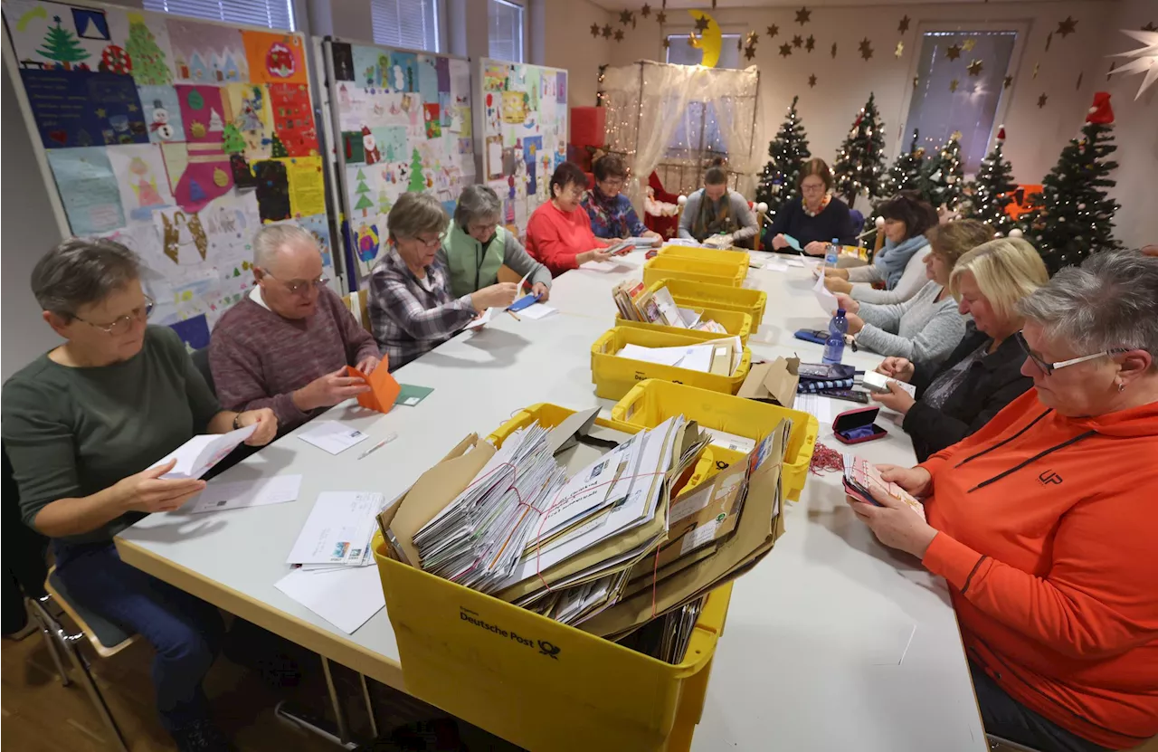 Briefe vom Christkind - Weihnachtspostamt sucht noch Helfer