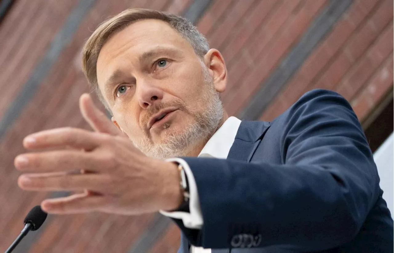 Lindner wettert gegen Scholz: „Ich habe gelitten“ - Söder warnt vor Ende der Demokratie