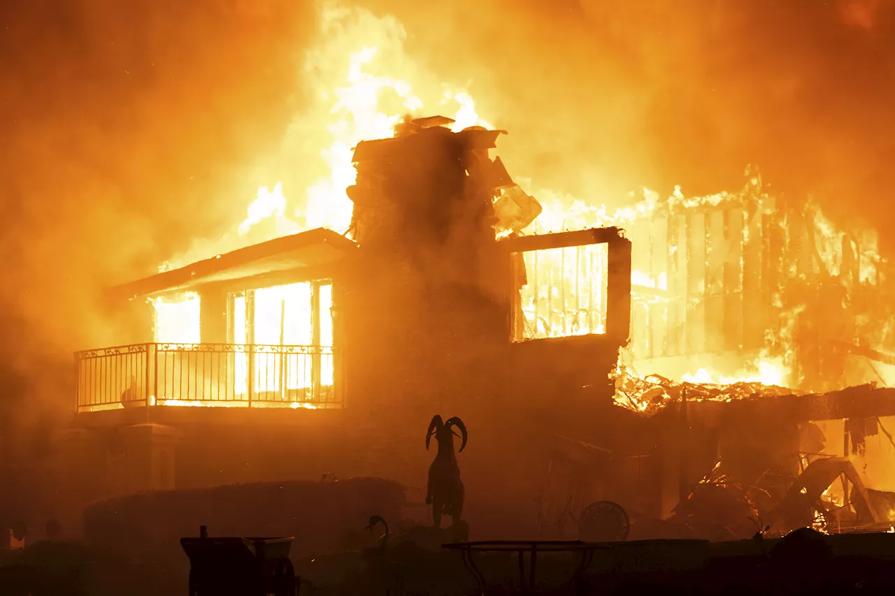 'Stay Indoors': Air Quality Warning in California as Mountain Fire Grows