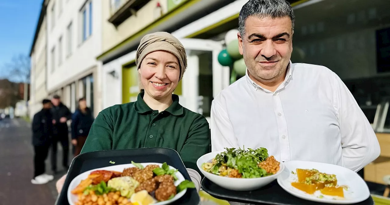 Nahe Sparrenburg: Neues Café in Bielefeld bietet prämierte mediterrane Küche