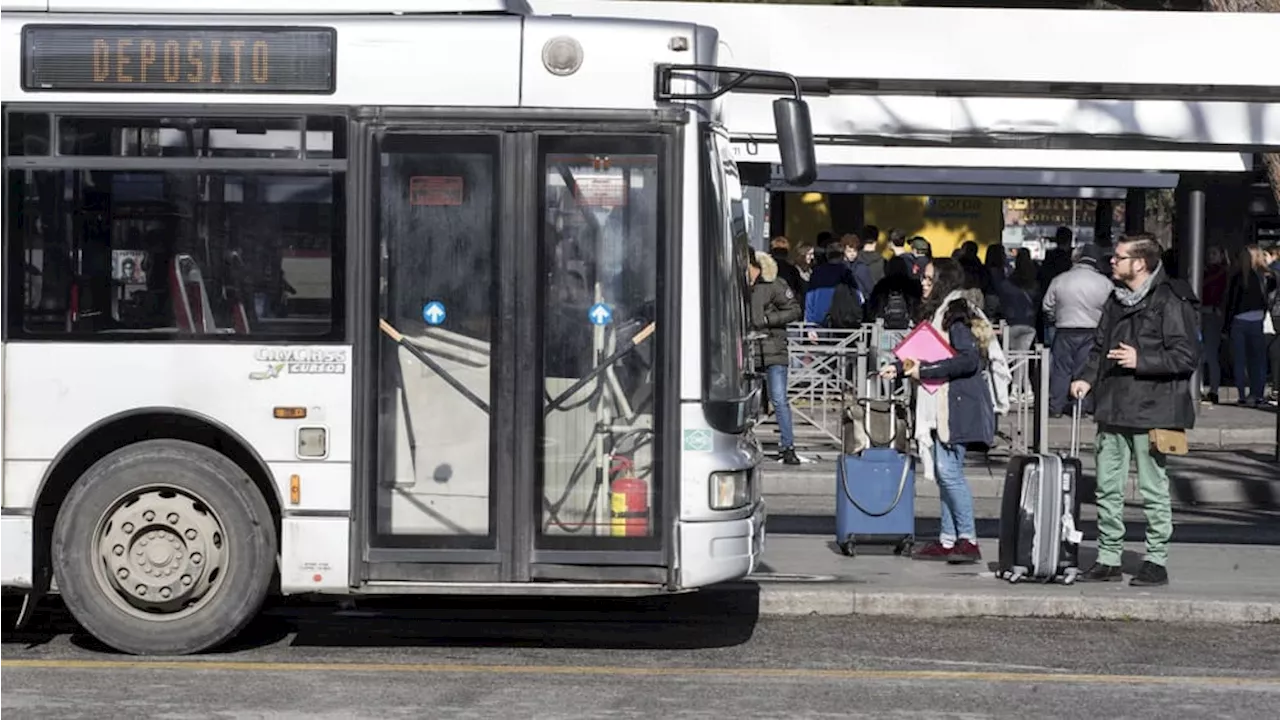 Domani sarà sciopero dei mezzi a Roma, senza fasce di garanzia e con pochi servizi minimi garantiti