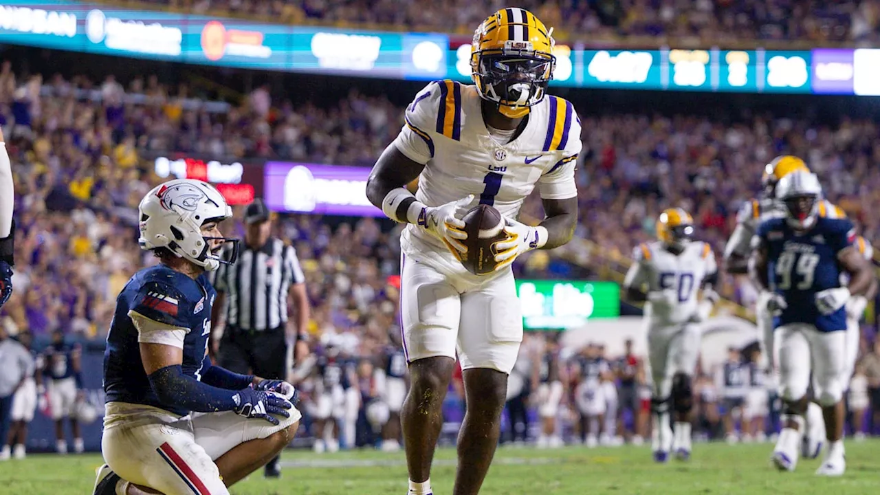 Three Bold Predictions for LSU Football vs. Alabama Crimson Tide