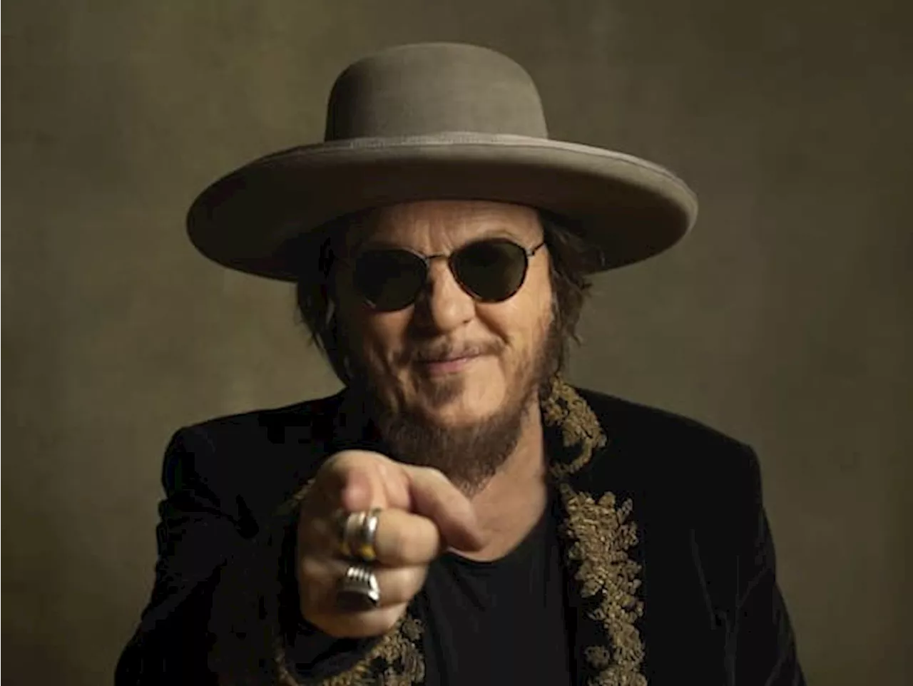 Zucchero pubblica l'album Discover II: 'C'è poco amore in circolazione, ne vorrei di più'