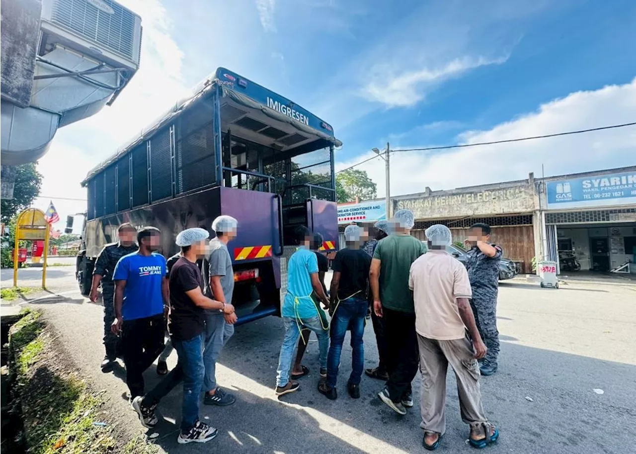 Melaka authorities crack down on illegal food processing facility