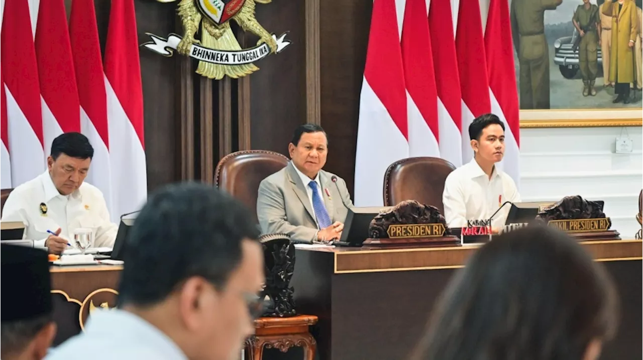 Hadiri Sidang Kabinet Paripurna, Menteri Rini Pastikan Kementerian PANRB Akselerasi Program 100 Hari