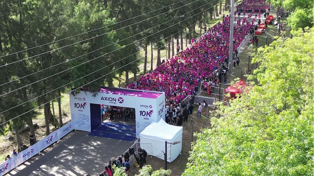 Cuatro mil corredores y más de cuatro mil alimentos para organizaciones benéficas en una carrera 10K