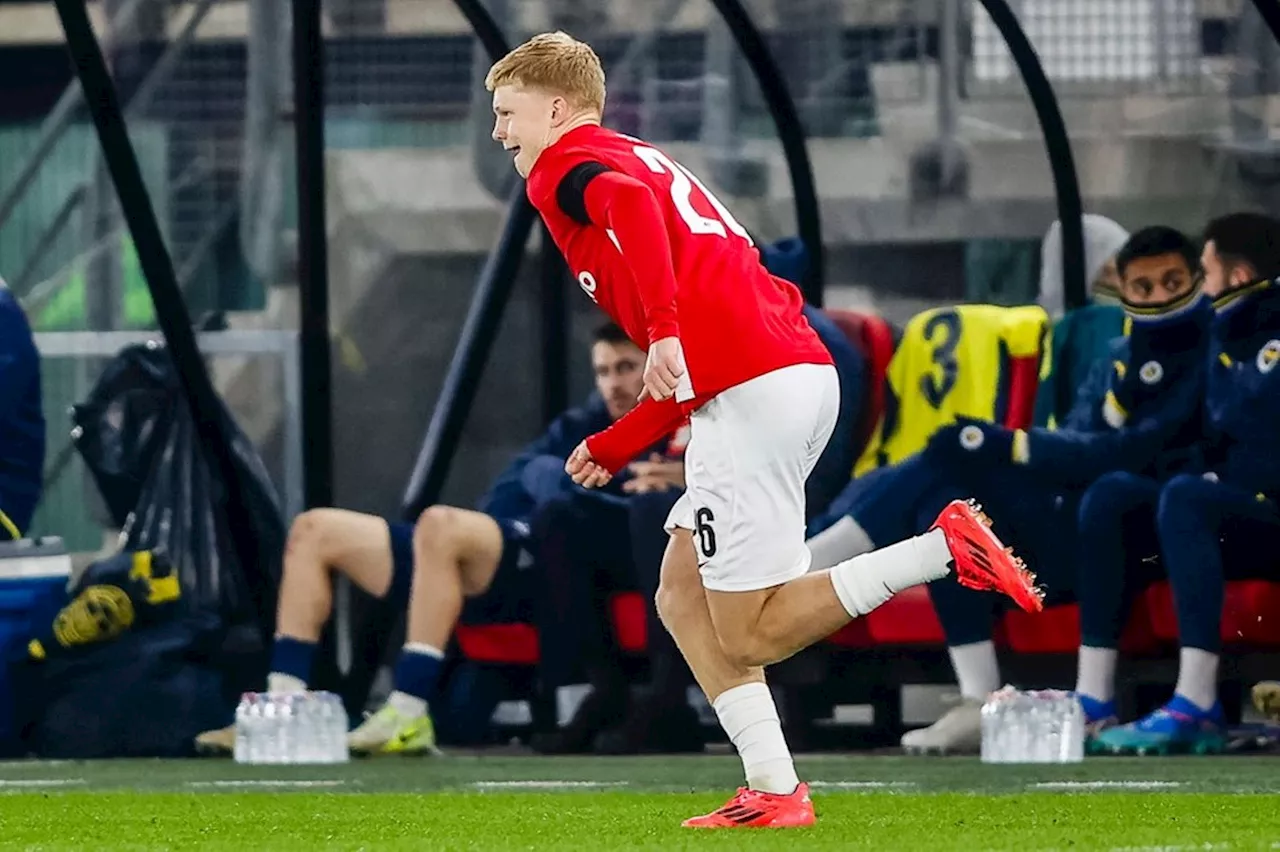 Kees 'Lionel' Smit (18) na droomgoal bij debuut: 'Ik ging gewoon lekker dribbelen'