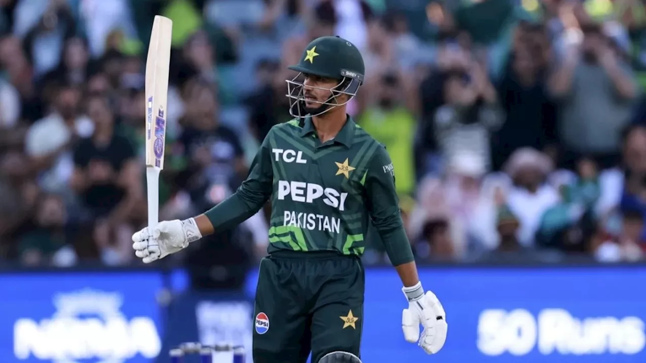 PAK vs AUS 2nd ODI: हारिस के बाद अयूब का तूफान... पाकिस्तान ने वर्ल्ड चैम्पियन ऑस्ट्रेलिया को बुरी तरह रौंदा