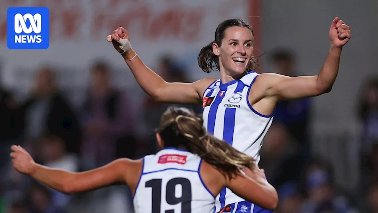 AFLW Premiership favourites North Melbourne reach prelim final, beating Adelaide