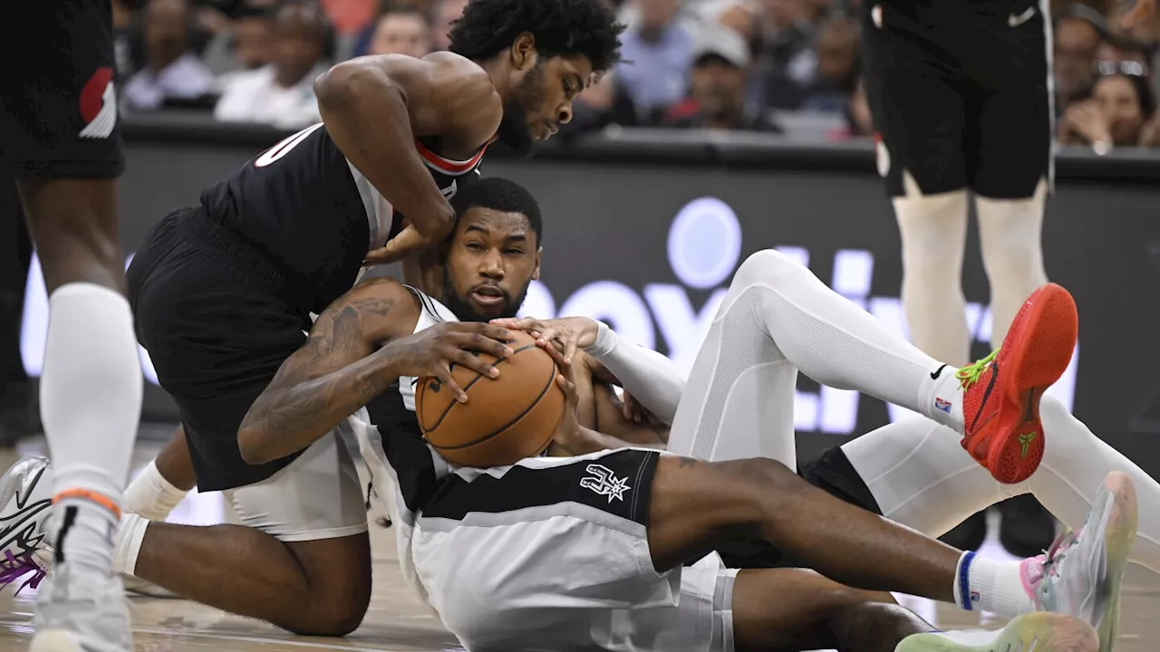 Spurs beat Trail Blazers 118-105, with Popovich missing his 4th straight game