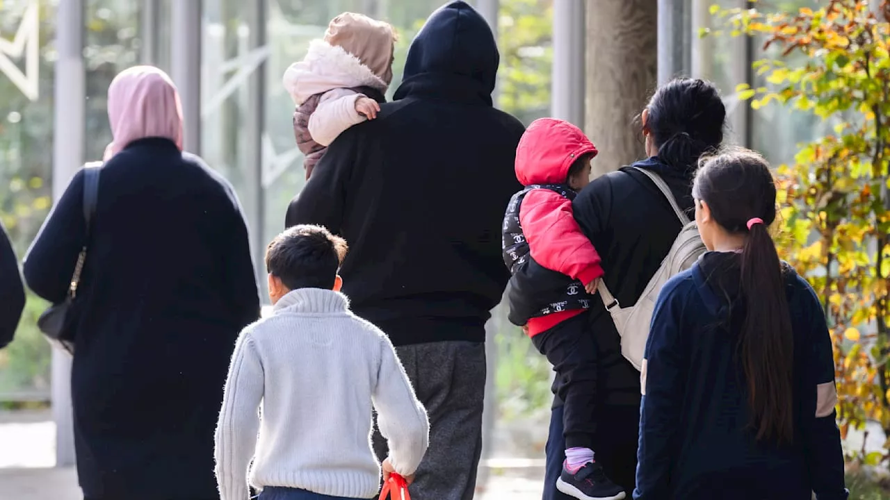 Stuttgart: Flüchtlingsunterbringung in Hotels kostet Millionen