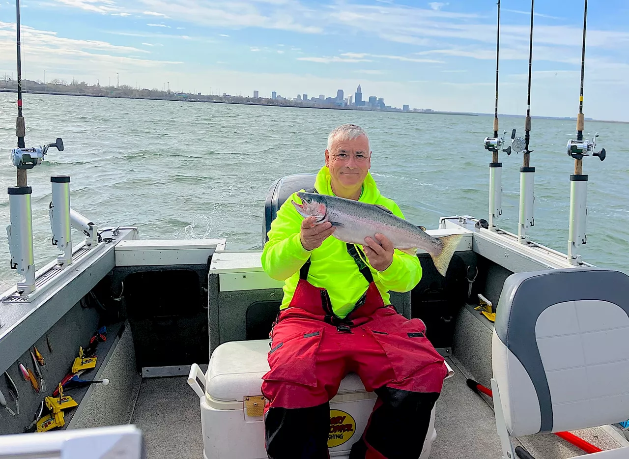 Anglers looking for trophy walleye in popular fishing derbies: NE Ohio fishing report