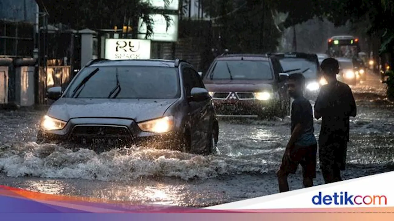 Daerah Potensi Banjir Jakarta November 2024, Warga Jaksel Waspada