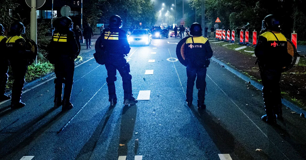 Ajax - Maccabi : Un premier avion transportant des Israéliens évacués d'Amsterdam atterrit à Tel-Aviv