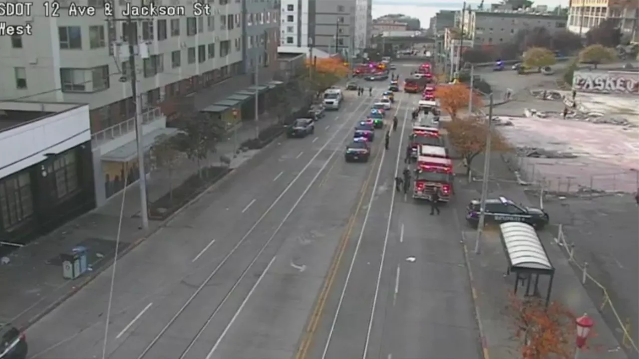 5 people stabbed in Seattle's Chinatown-International District