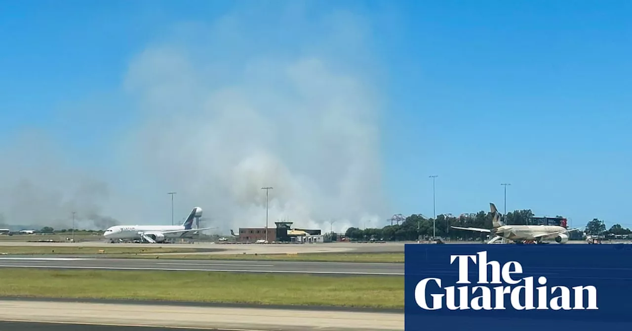 Qantas flight forced into ‘distressing’ emergency landing at Sydney airport after engine fails during takeoff