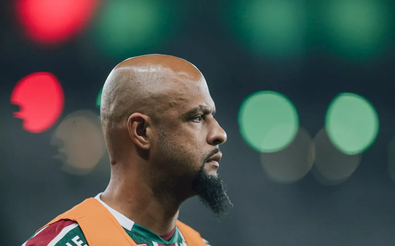 Felipe Melo, do Fluminense, é homenageado por time europeu em nova camisa