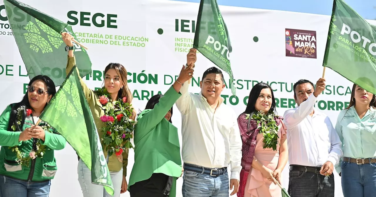 Ricardo Gallardo impulsa en Santa María del Río más obras educativas