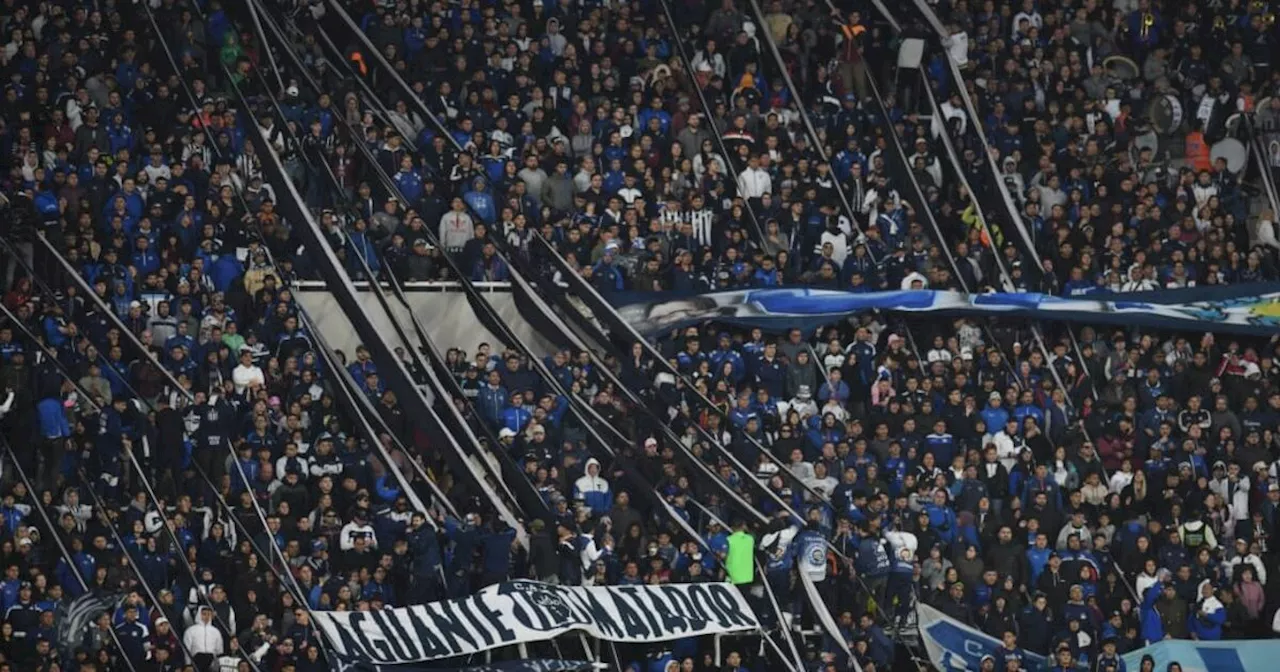 La búsqueda de un audífono perdido une a los hinchas de Talleres