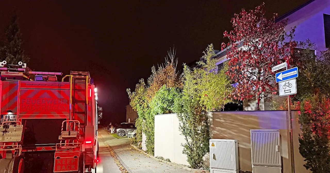 Funkenflug aus Kamin täuscht Dachstuhlbrand vor