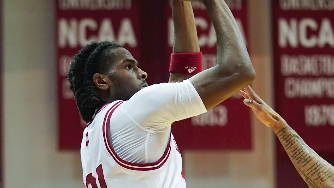 Indiana's Mackenzie Mgbako Appears Ready to Take Sophomore Leap