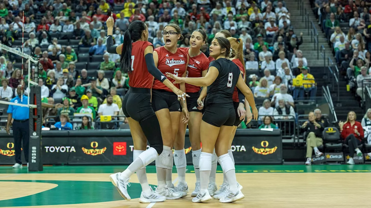 Nebraska Volleyball Sweeps Oregon in Eugene