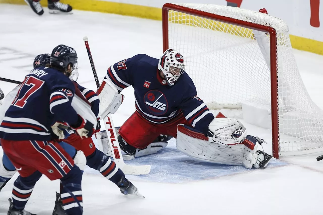 Winnipeg Jets goaltender Connor Hellebuyck back to Vezina Trophy form