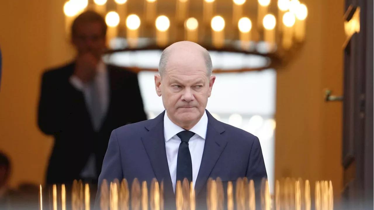 „Dem Amt des Kanzlers unwürdig“: Neuwahlen und das Zeitspiel von Olaf Scholz