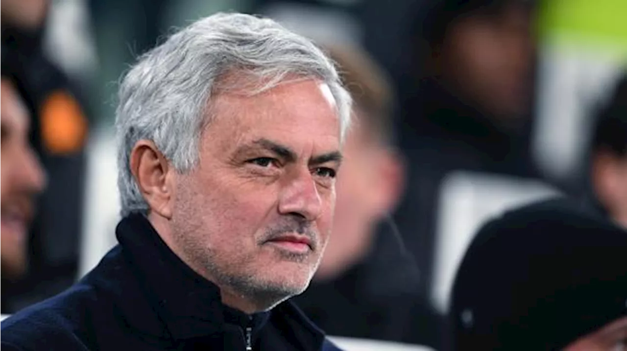 Mourinho scappa via dalla Turchia: ha contattato il Newcastle, vuole sostituire Howe