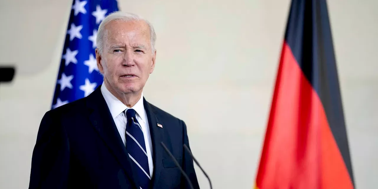 Amerikaanse president Biden spreekt zich fel uit over geweld tegen Maccabi-fans