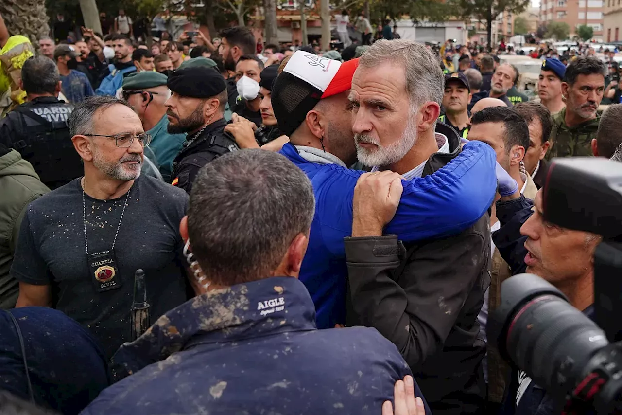 El Rey Felipe VI volverá el martes a las zonas afectadas por la Dana en una visita a militares