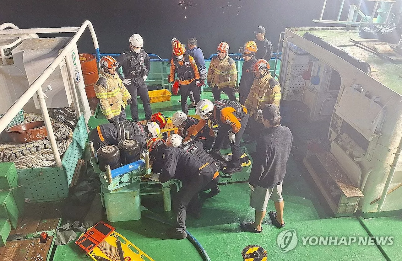 제주 해상서 대형 고등어잡이 어선 침몰…2명 사망·12명 실종(종합2보)