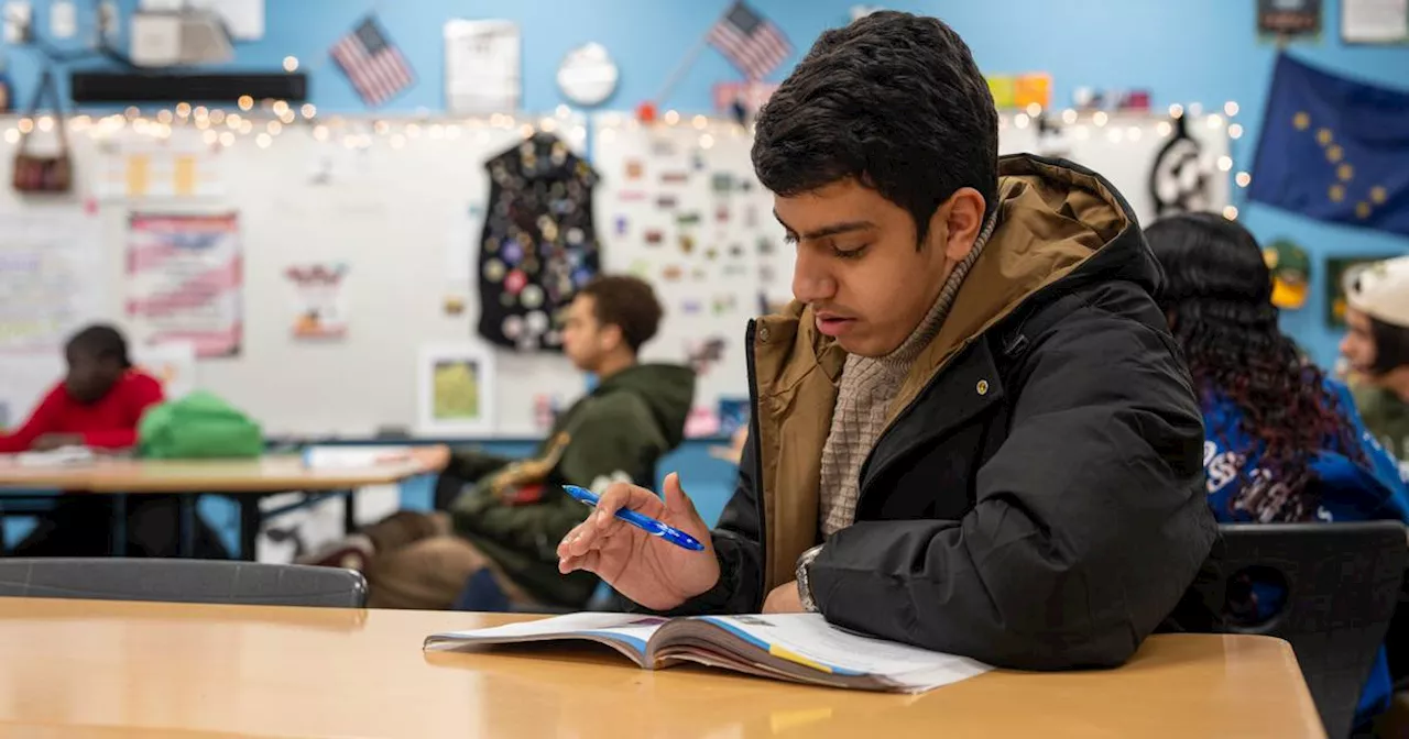 Spanish, Yup’ik, Lao and more: Anchorage School District students speak a combined 112 languages