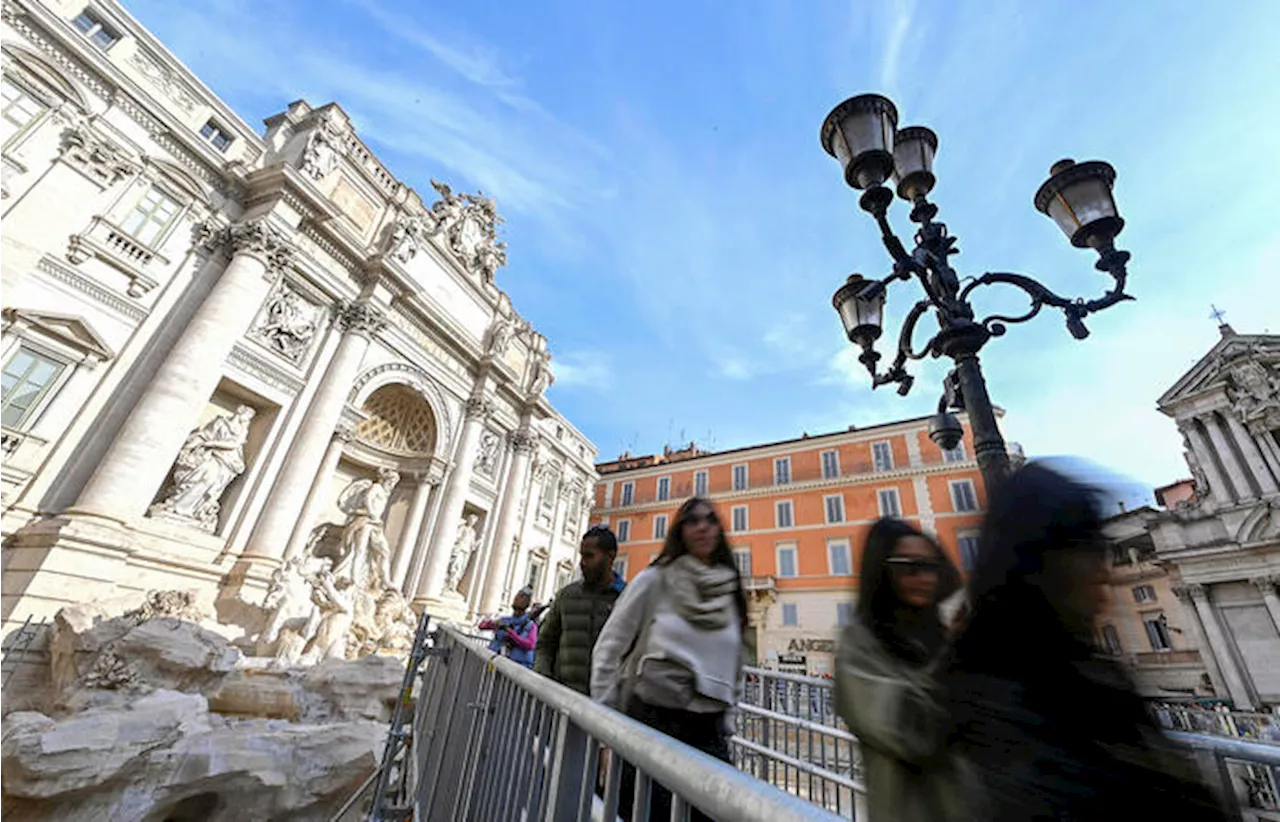 Apre la passerella panoramica della Fontana di Trevi